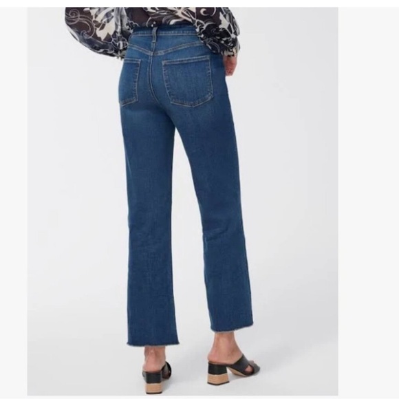 Chico’s The High Rise Straight Leg Jean Sequoia Indigo Size 6 NWT - Picture 3 of 7